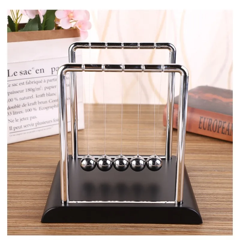 뉴턴의 요람 균형 스틸 볼 모션 공중부양 소형 장식품  - Newton Cradle Large 리뷰 및 가격